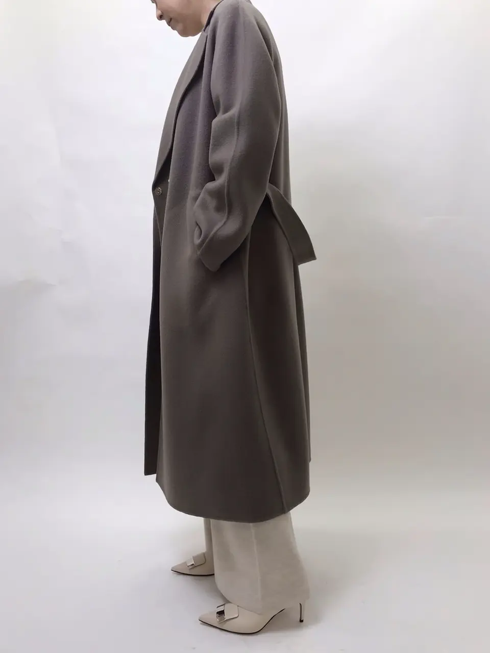 BEIGE， 宮坂 コーディネート画像