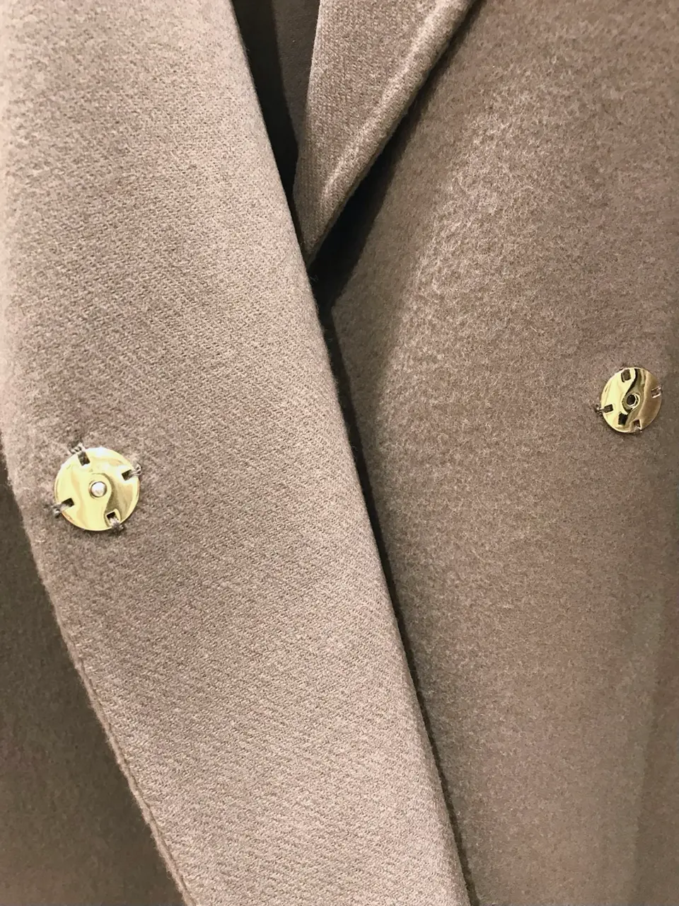 BEIGE， 宮坂 コーディネート画像