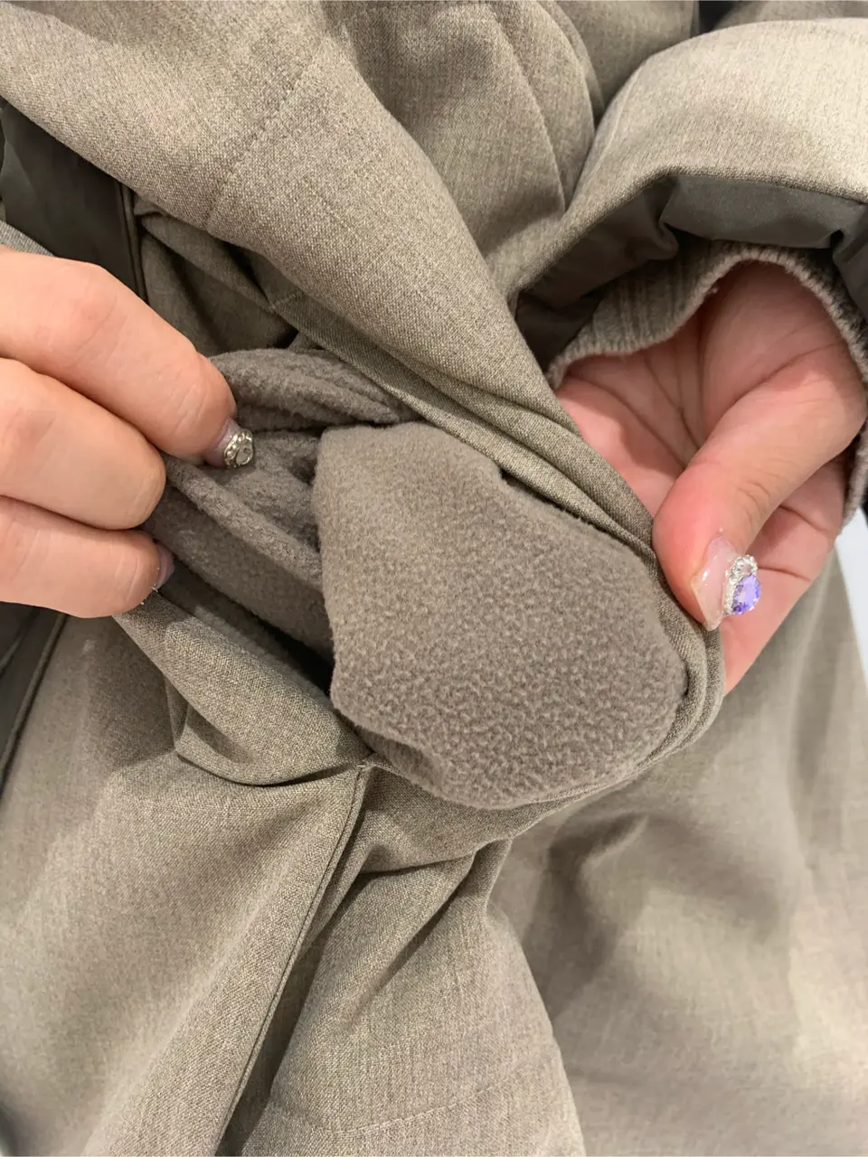 BEIGE， アライ コーディネート画像