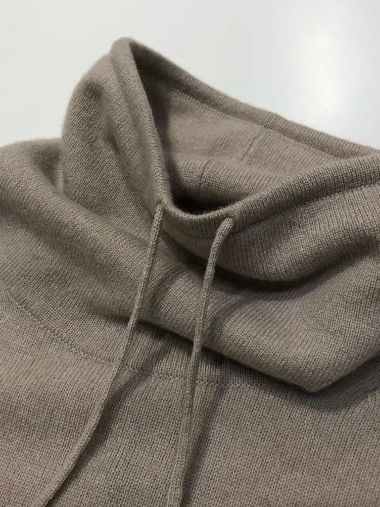 BEIGE， 藤木 コーディネート画像