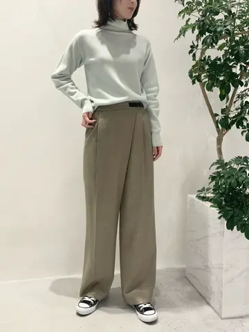 BEIGE， 小泉 コーディネート画像