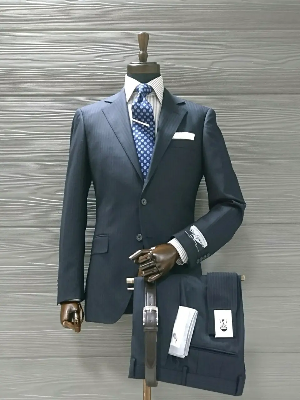 GOTAIRIKU 八幡 コーディネート画像