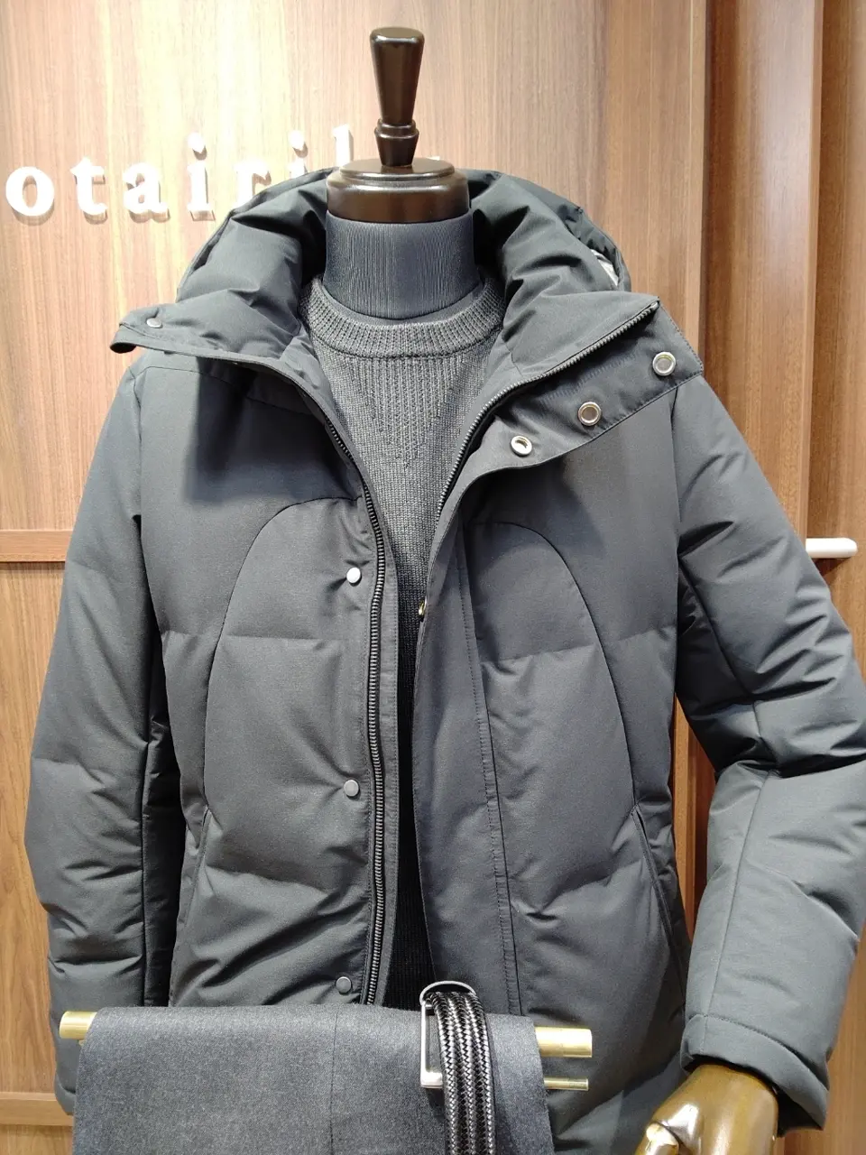 GOTAIRIKU 江坂 コーディネート画像