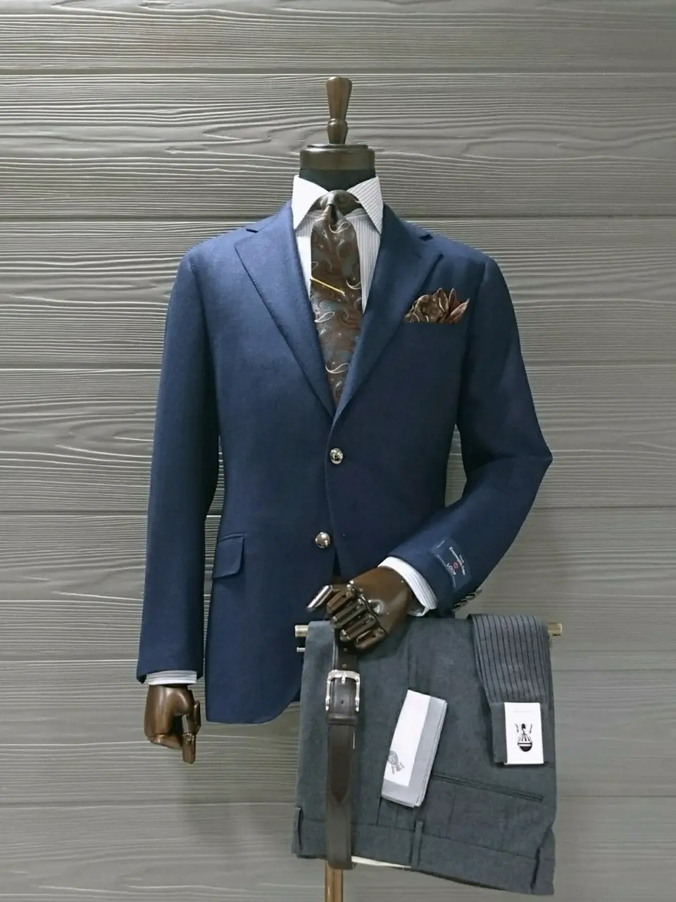 GOTAIRIKU 八幡 コーディネート画像