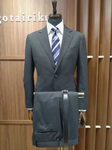 GOTAIRIKU 江坂 コーディネート画像