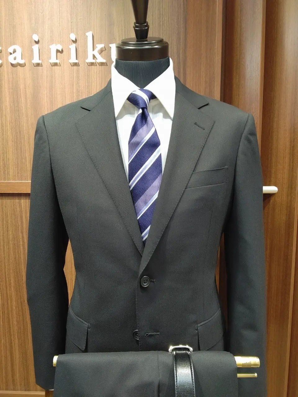 GOTAIRIKU 江坂 コーディネート画像