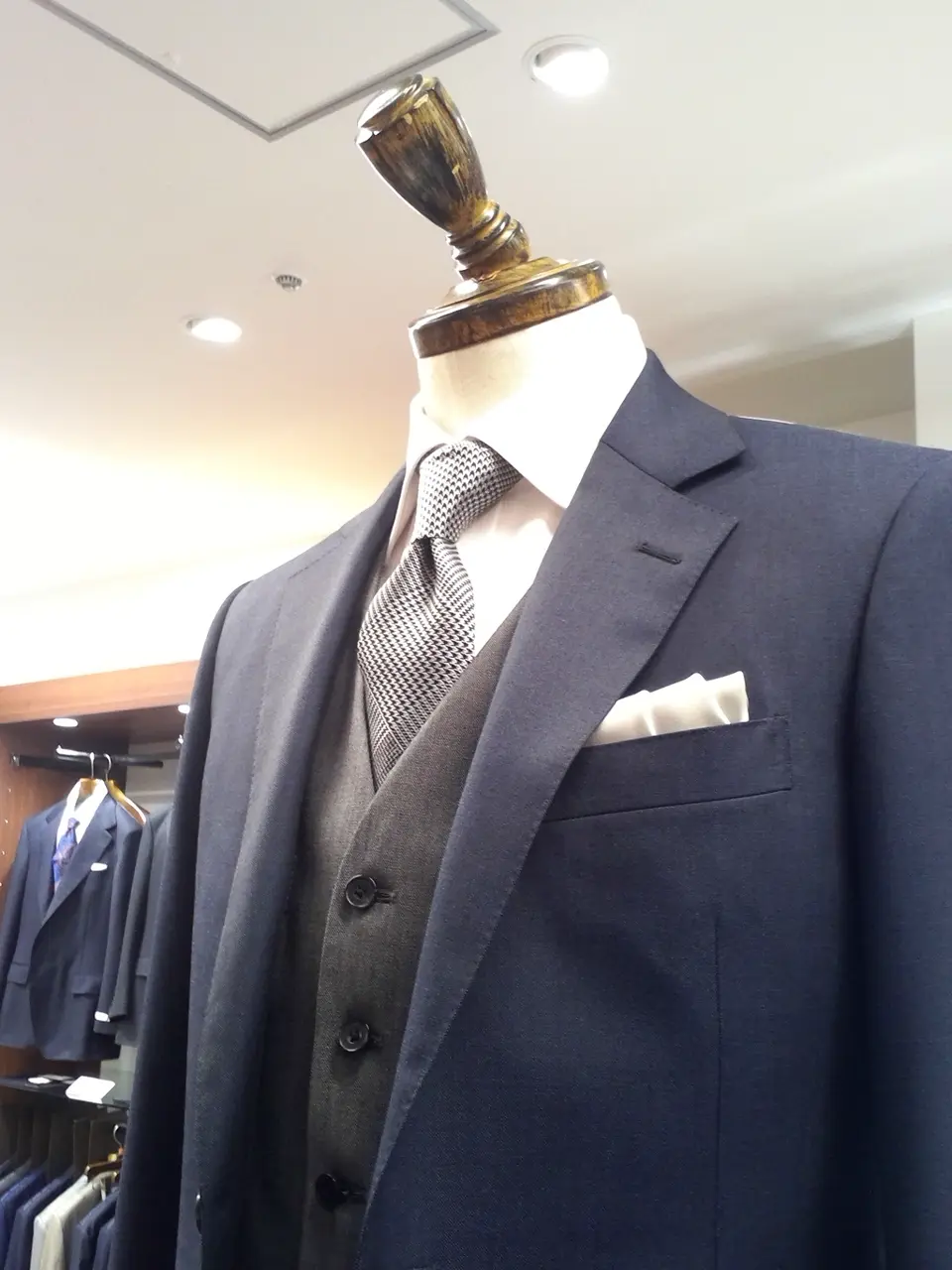 GOTAIRIKU 菊池 コーディネート画像