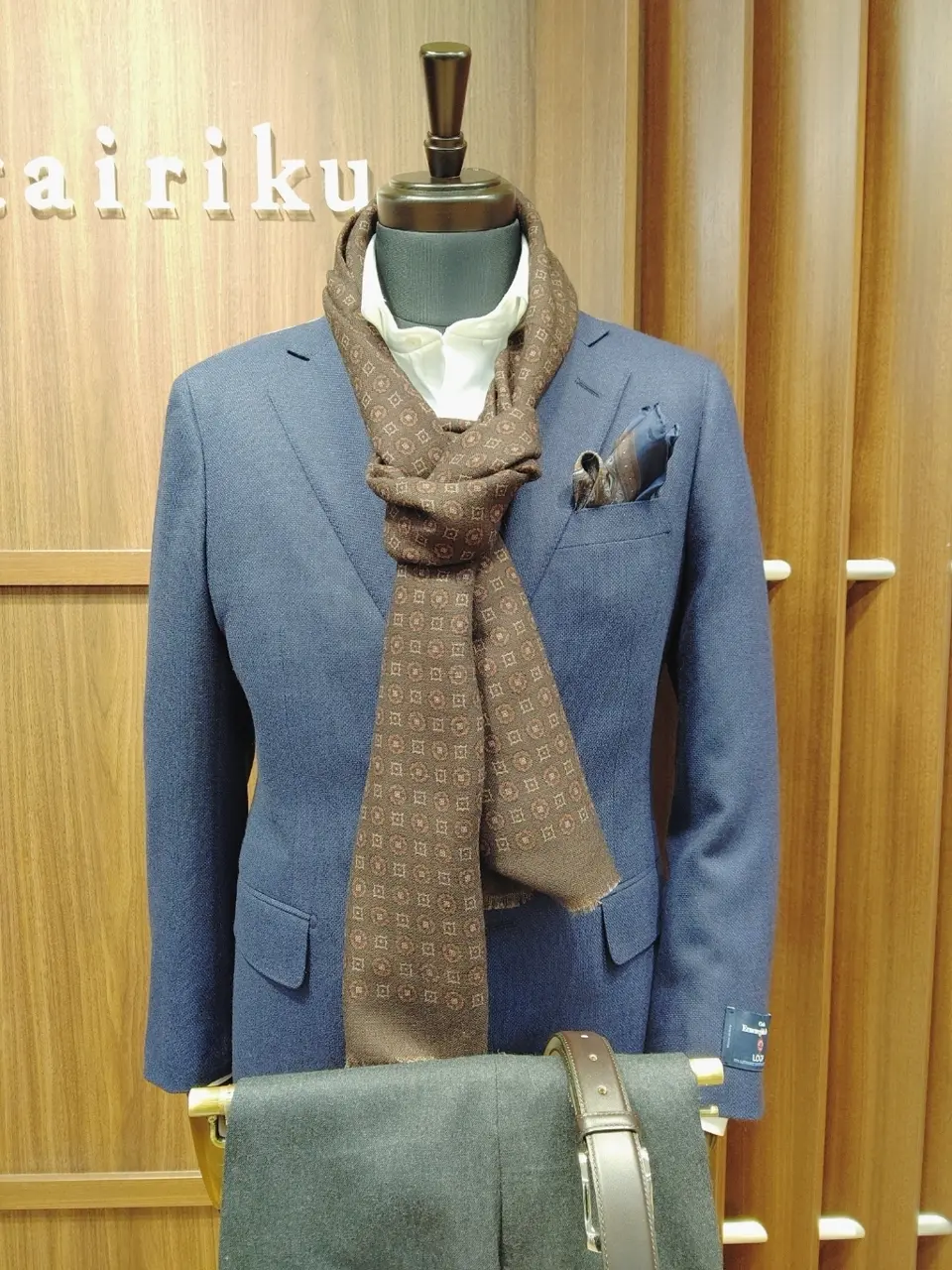 GOTAIRIKU 江坂 コーディネート画像