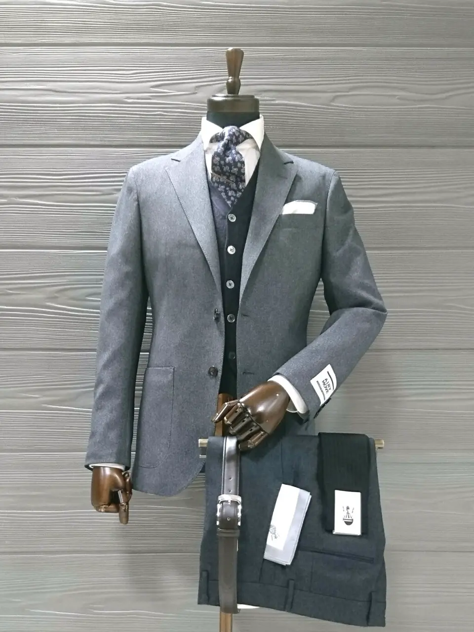 GOTAIRIKU 八幡 コーディネート画像