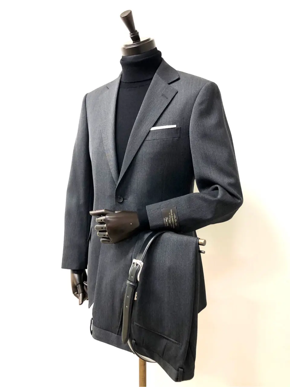 GOTAIRIKU スタッフ コーディネート画像