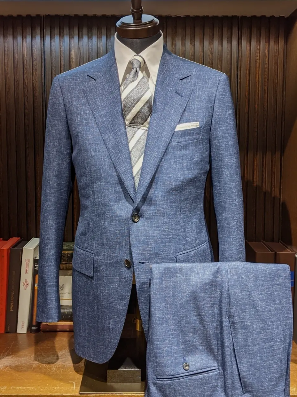  スタッフT コーディネート画像