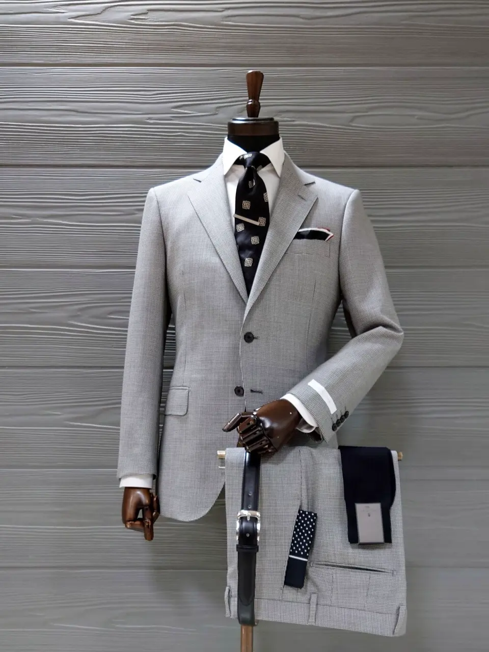  八幡 コーディネート画像