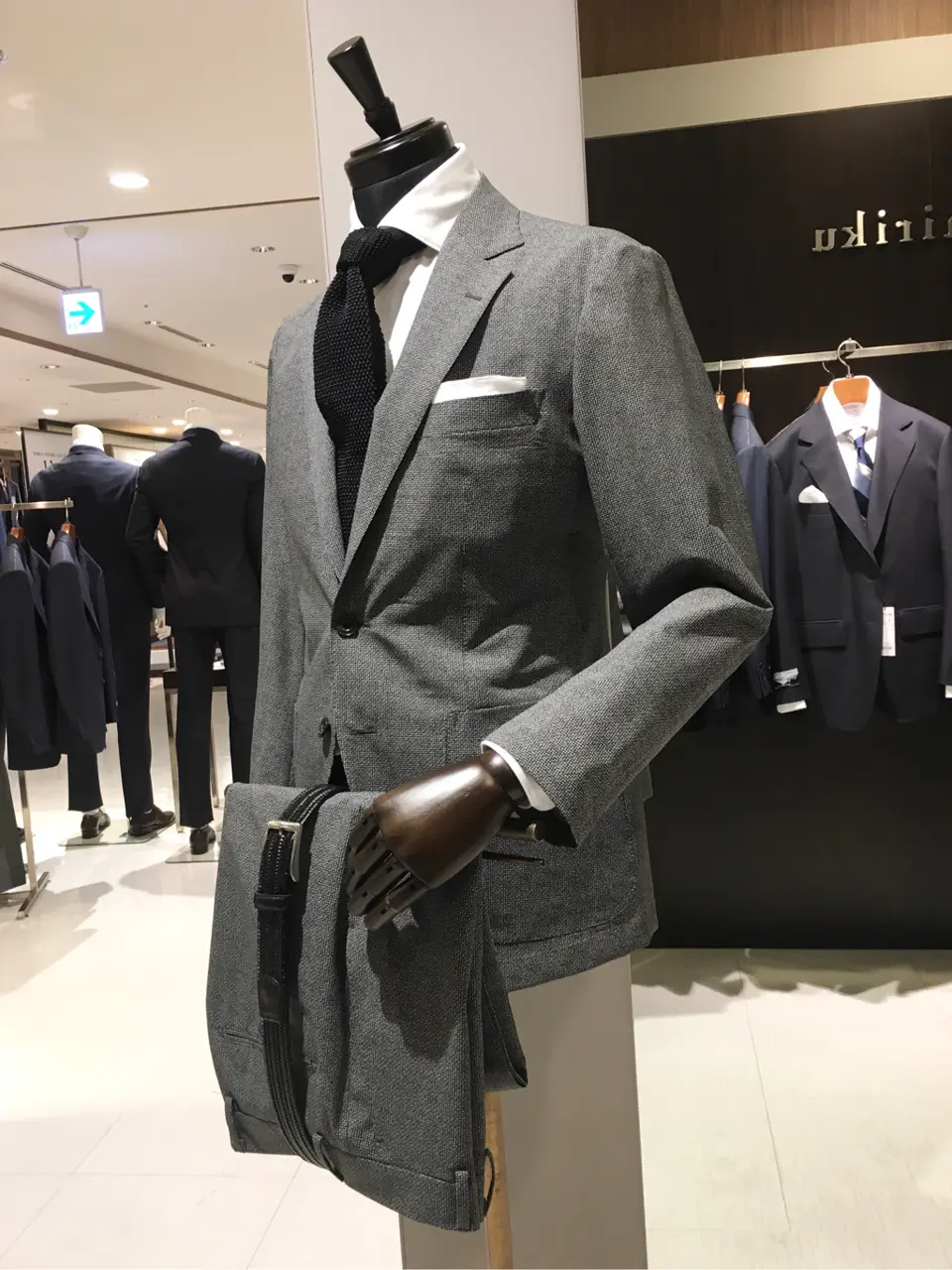 GOTAIRIKU 池田 コーディネート画像