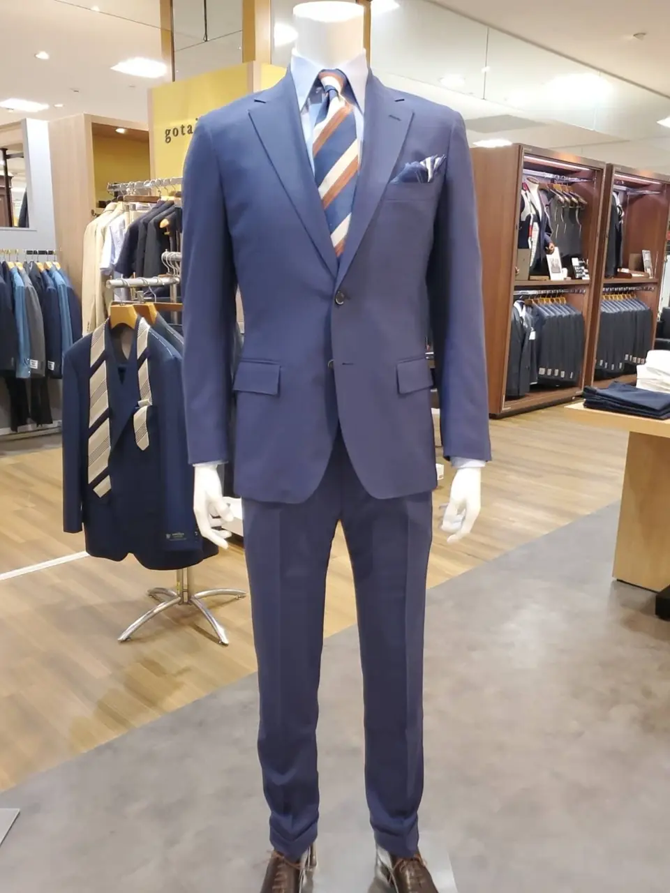 GOTAIRIKU 市田 コーディネート画像