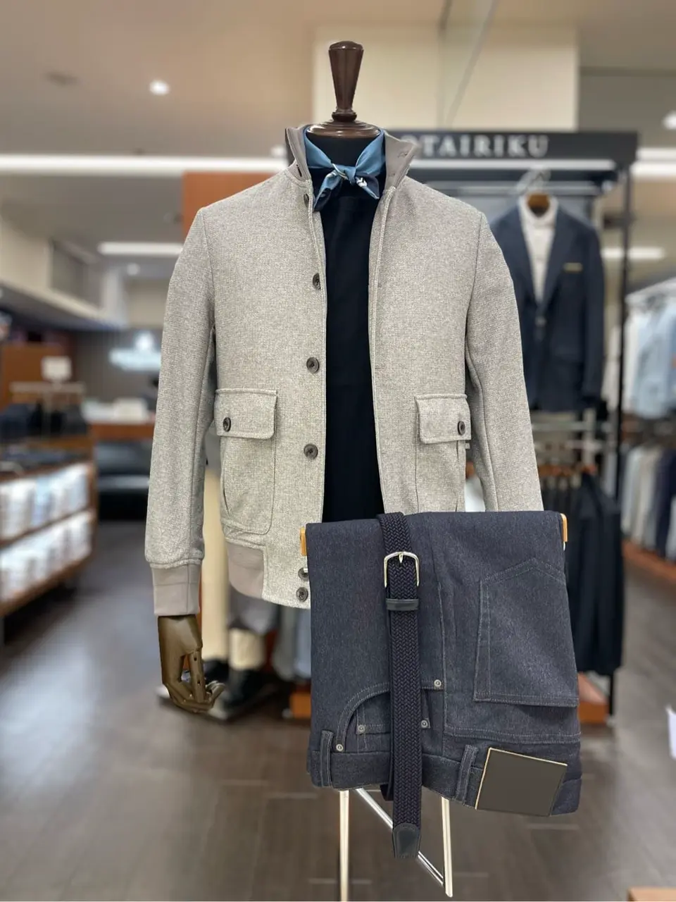 GOTAIRIKU 星野 コーディネート画像