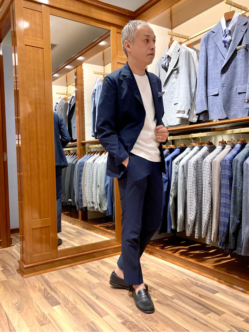 GOTAIRIKU 野上 コーディネート画像