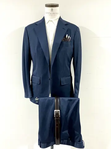 GOTAIRIKU 今井 コーディネート画像