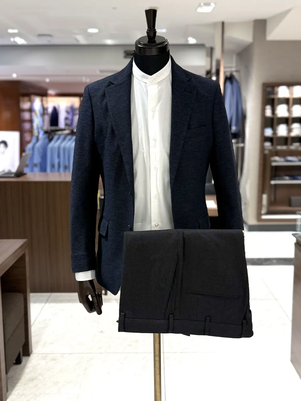 GOTAIRIKU 佐藤 コーディネート画像