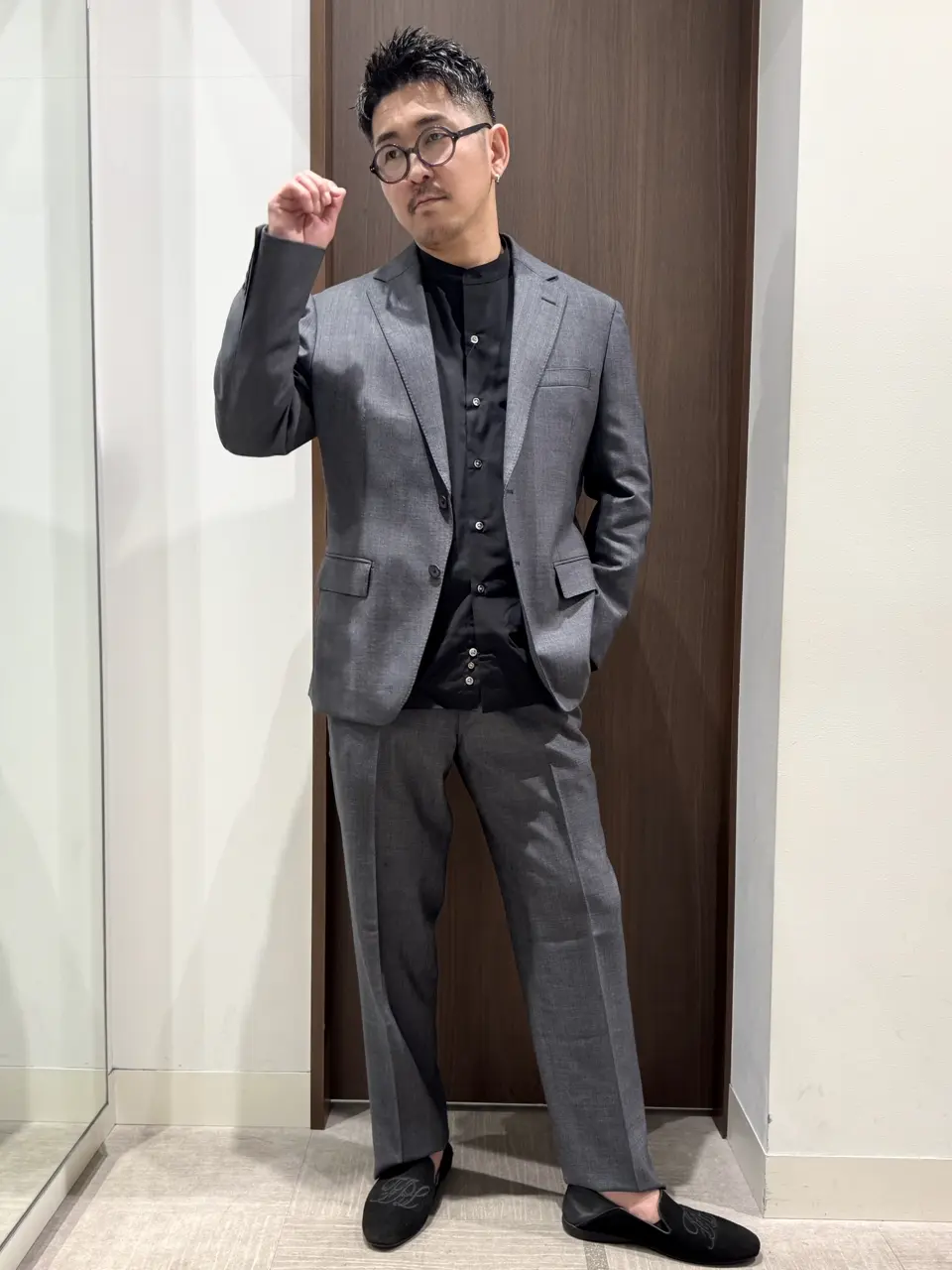 GOTAIRIKU 塩路 コーディネート画像