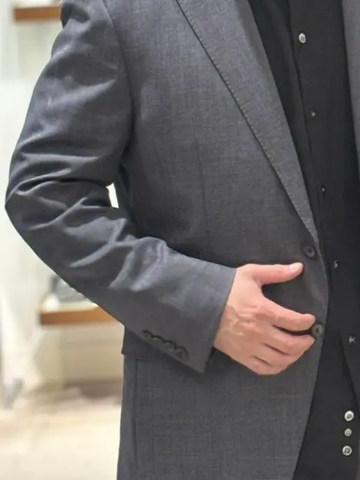 GOTAIRIKU 塩路 コーディネート画像