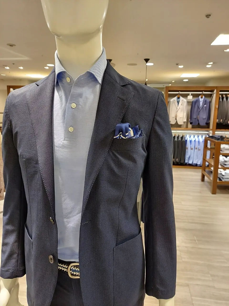 GOTAIRIKU 兼田 コーディネート画像