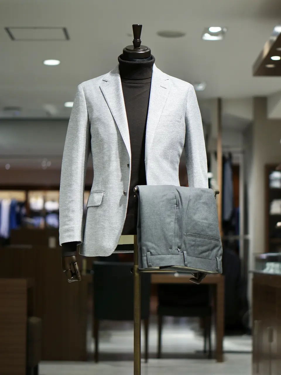 GOTAIRIKU スタッフ コーディネート画像