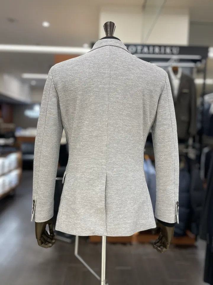 GOTAIRIKU 星野 コーディネート画像