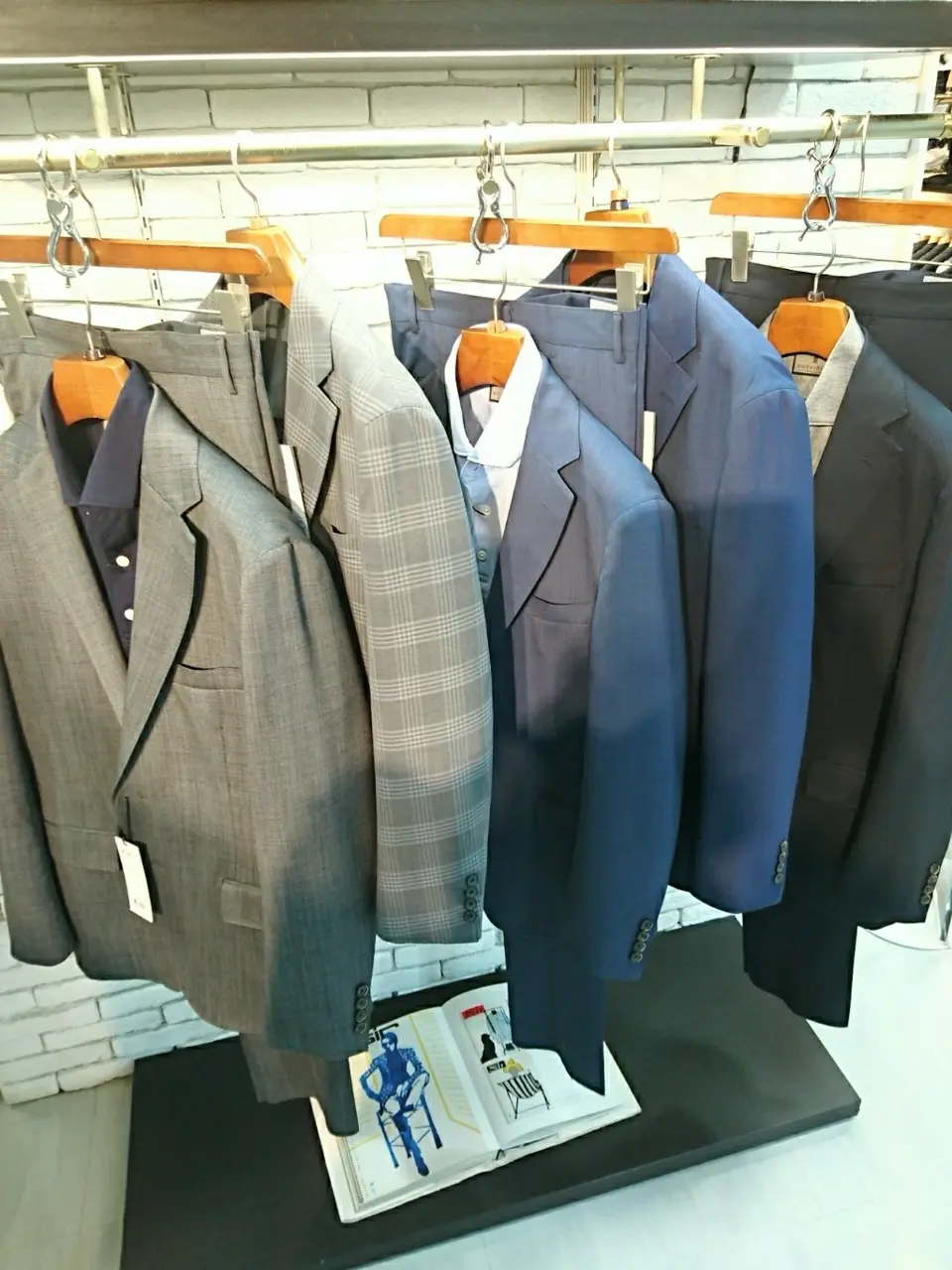 GOTAIRIKU 菊地 コーディネート画像