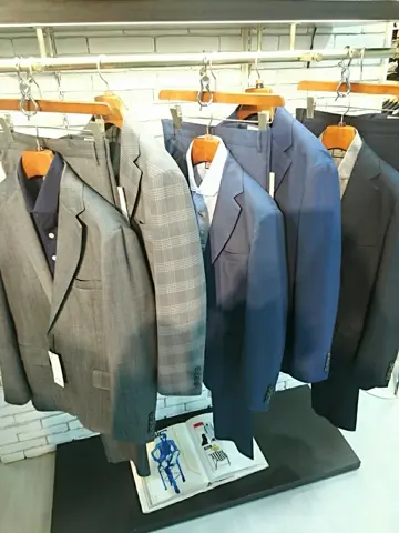 GOTAIRIKU 菊地 コーディネート画像