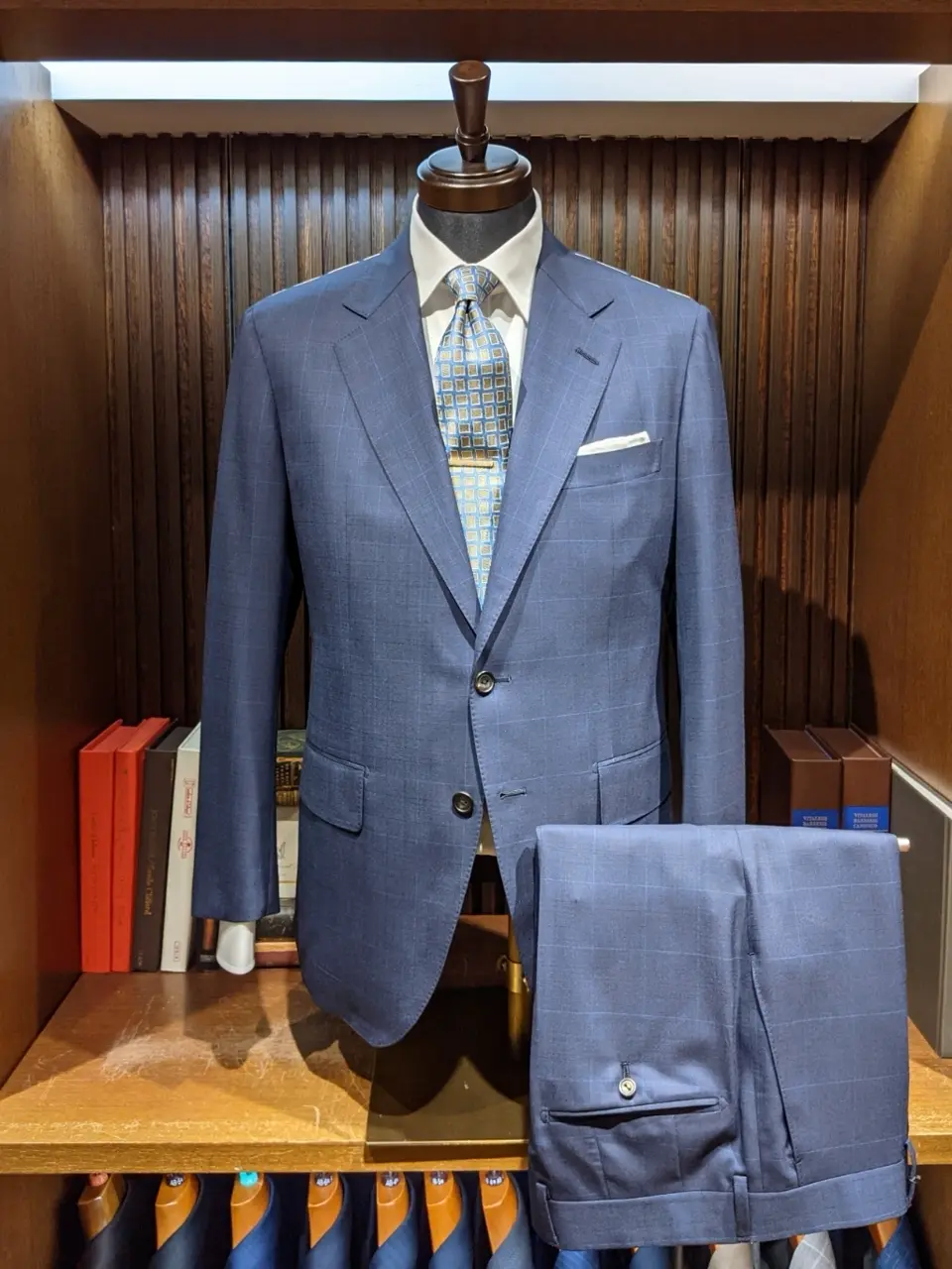  スタッフT コーディネート画像