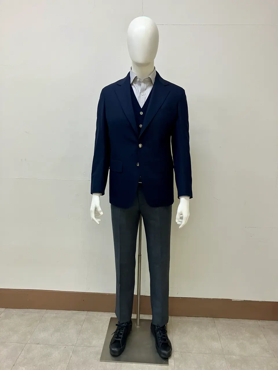  東 コーディネート画像