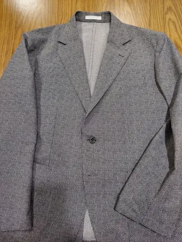 GOTAIRIKU 兼田 コーディネート画像