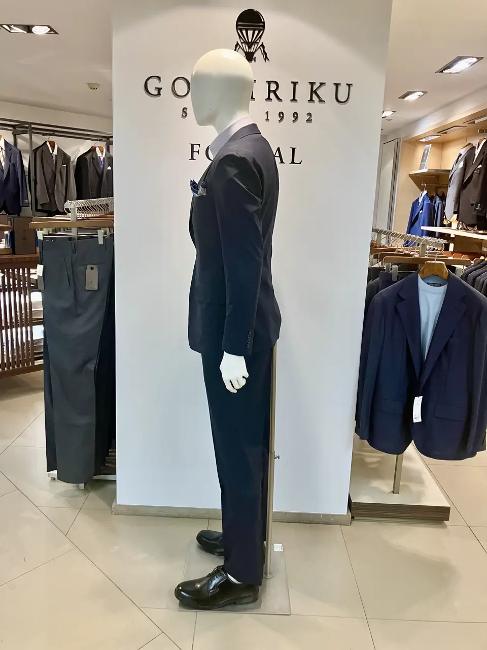 GOTAIRIKU 東 コーディネート画像