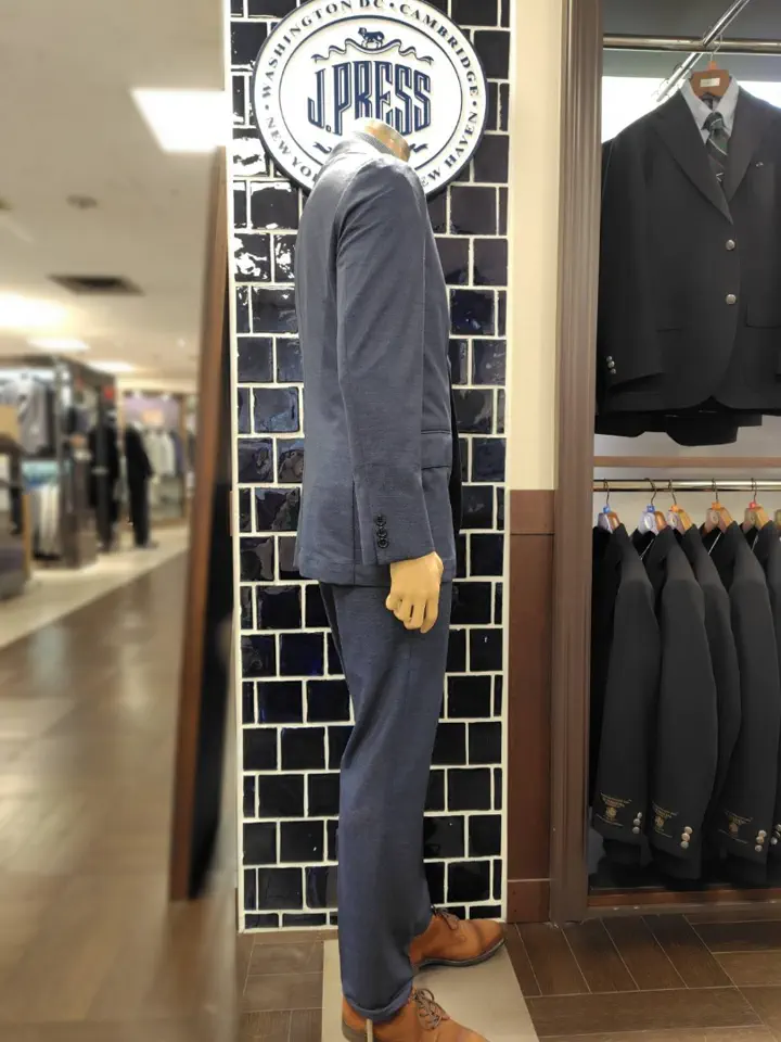 GOTAIRIKU スタッフ コーディネート画像