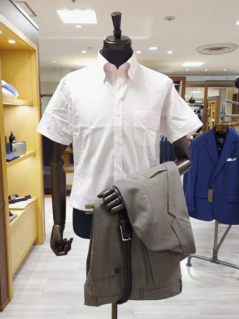 GOTAIRIKU 兼田 コーディネート画像