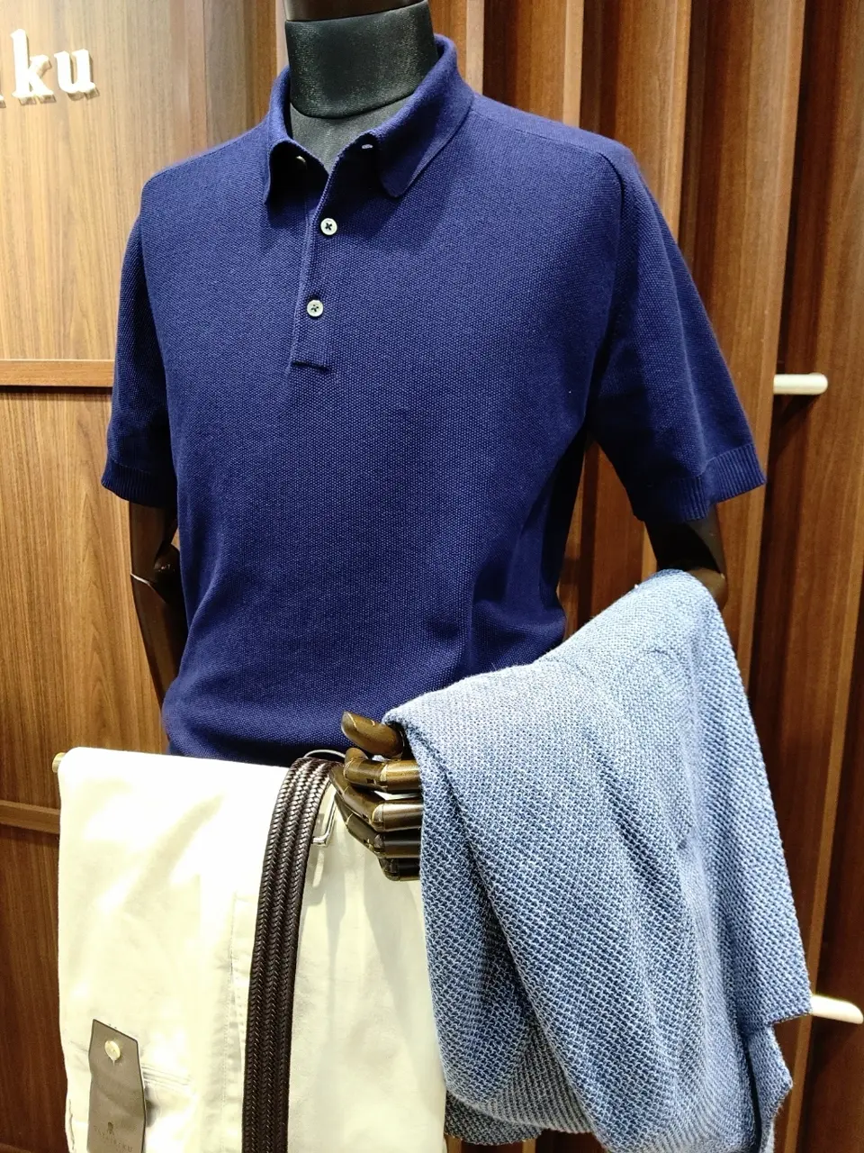 GOTAIRIKU 江坂 コーディネート画像