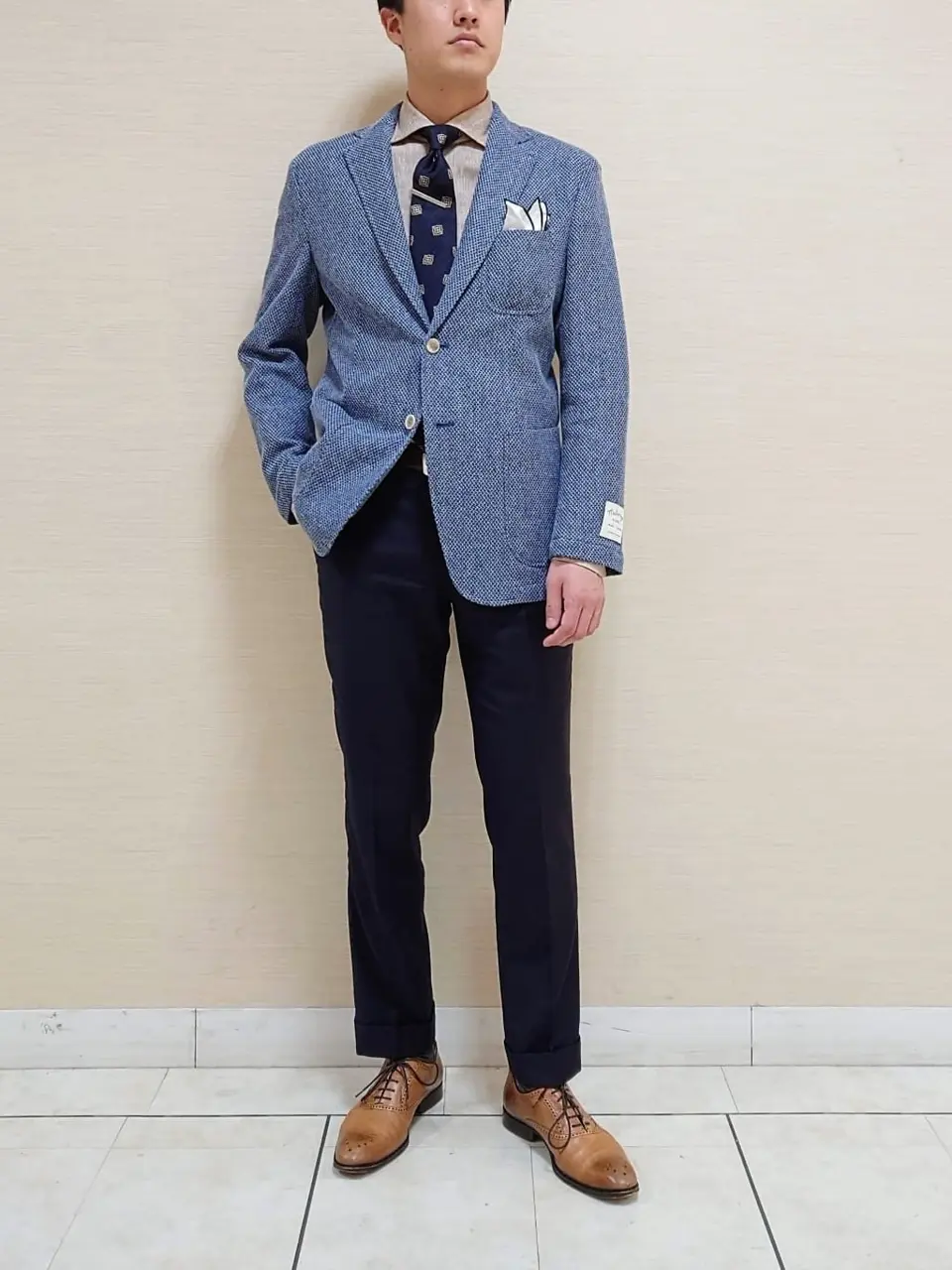  八幡 コーディネート画像