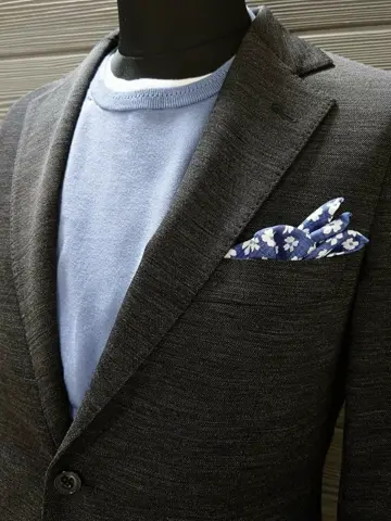 GOTAIRIKU 八幡 コーディネート画像