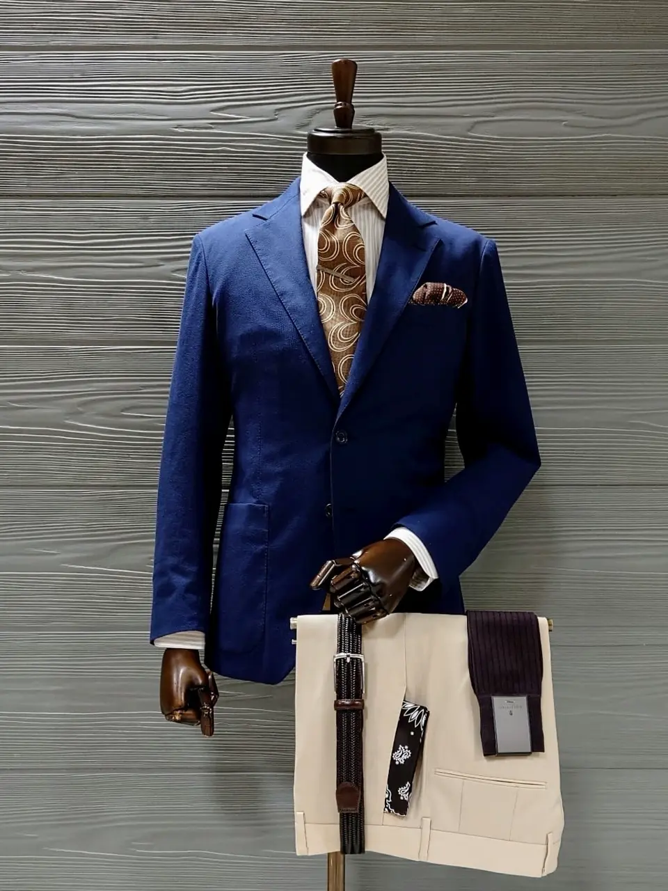  八幡 コーディネート画像