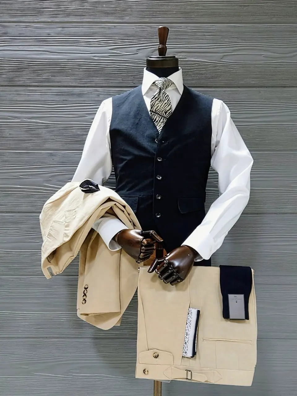  八幡 コーディネート画像