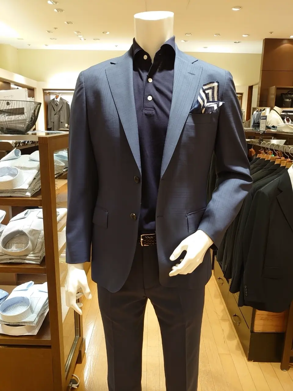  スタッフK コーディネート画像