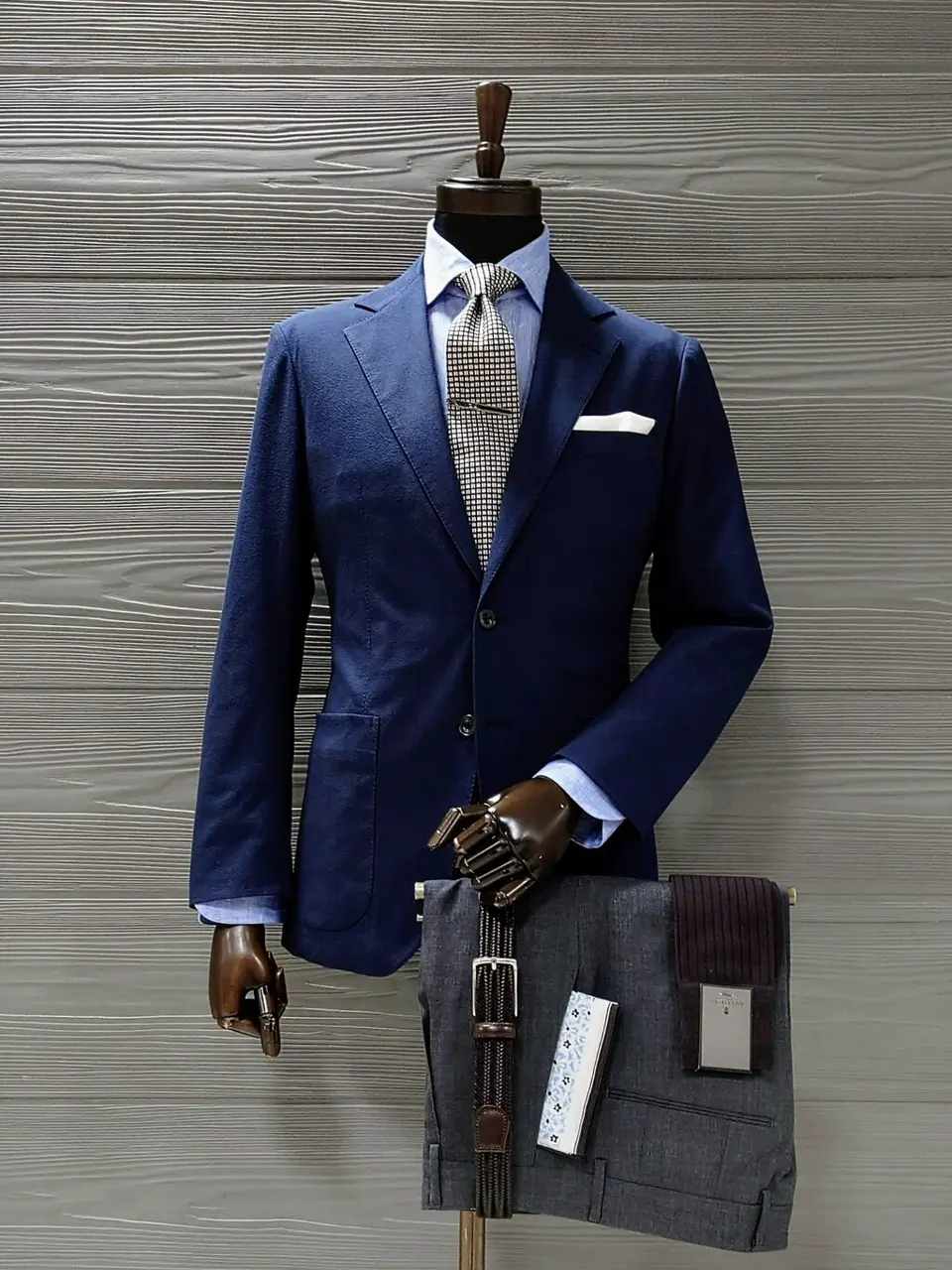  八幡 コーディネート画像