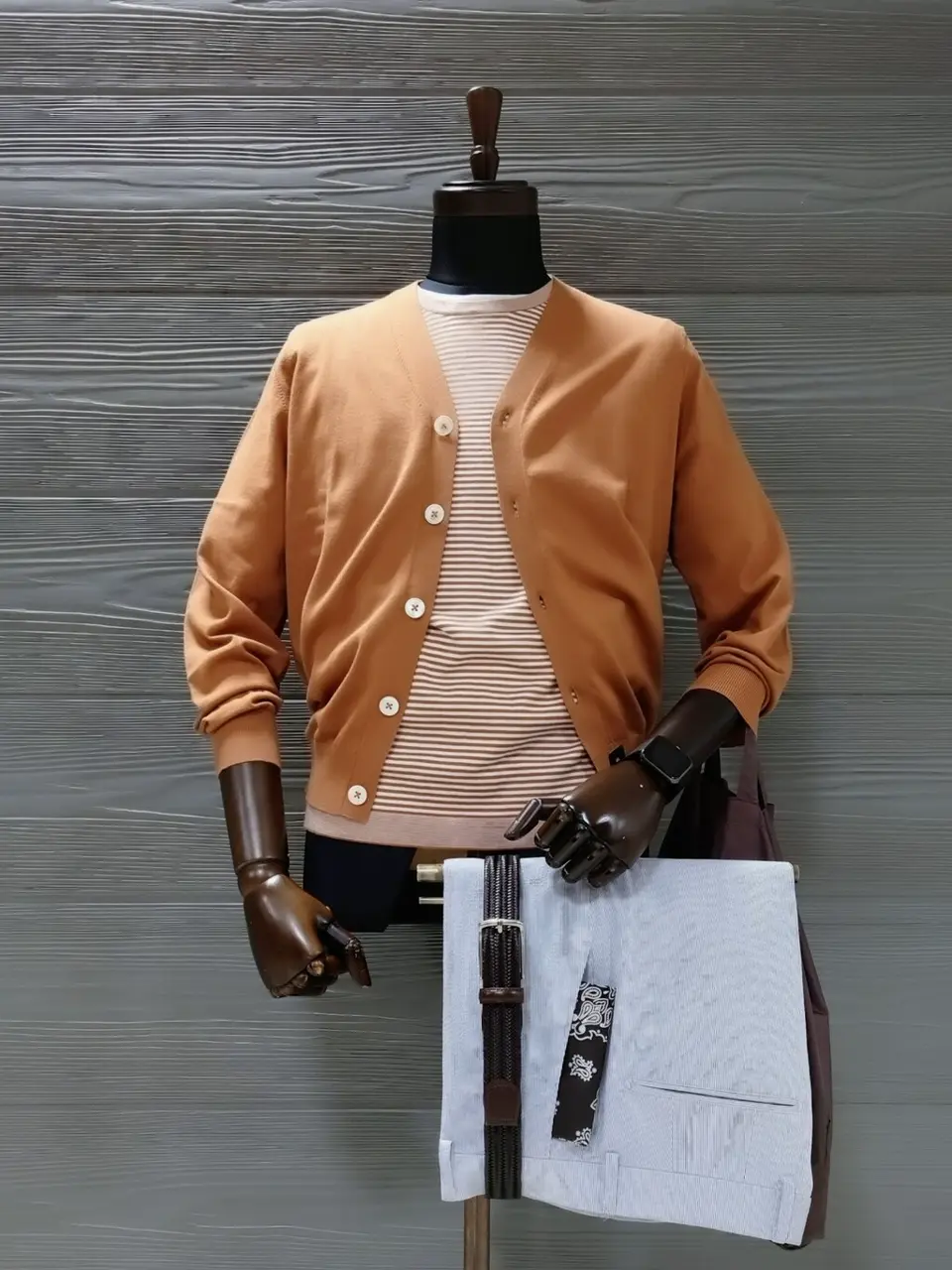  八幡 コーディネート画像