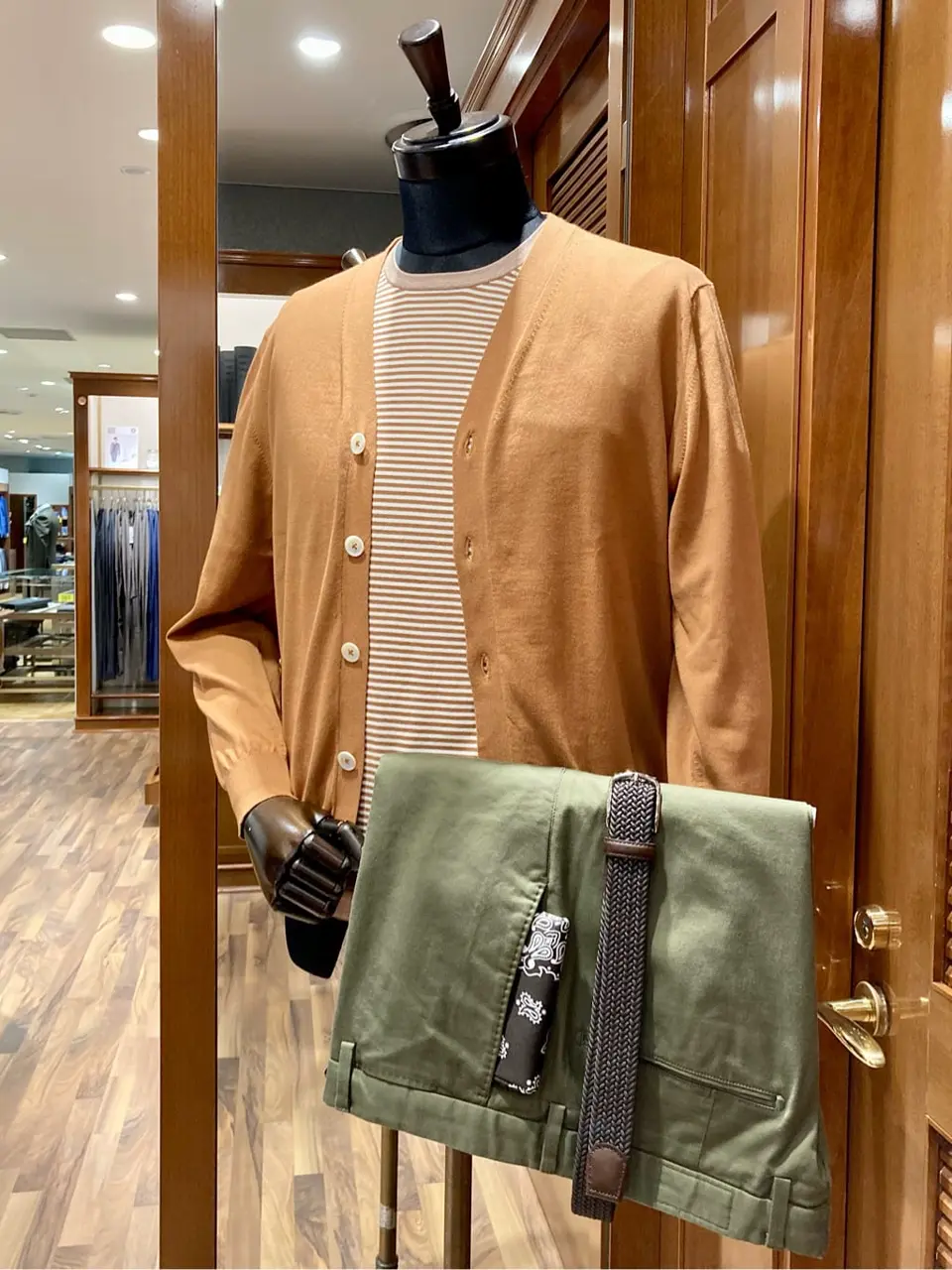 GOTAIRIKU 野上 コーディネート画像