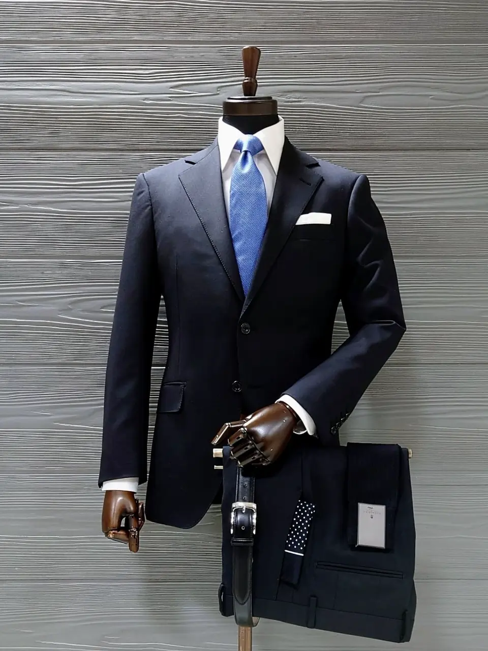  八幡 コーディネート画像