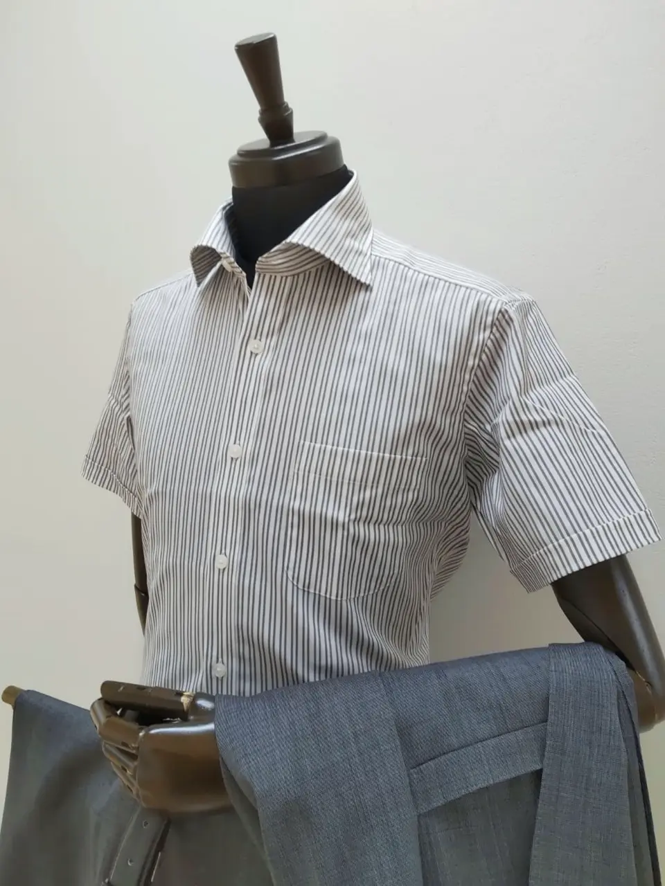 GOTAIRIKU 江坂 コーディネート画像