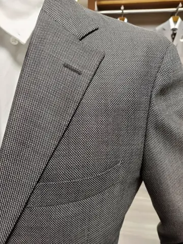 GOTAIRIKU 兼田 コーディネート画像