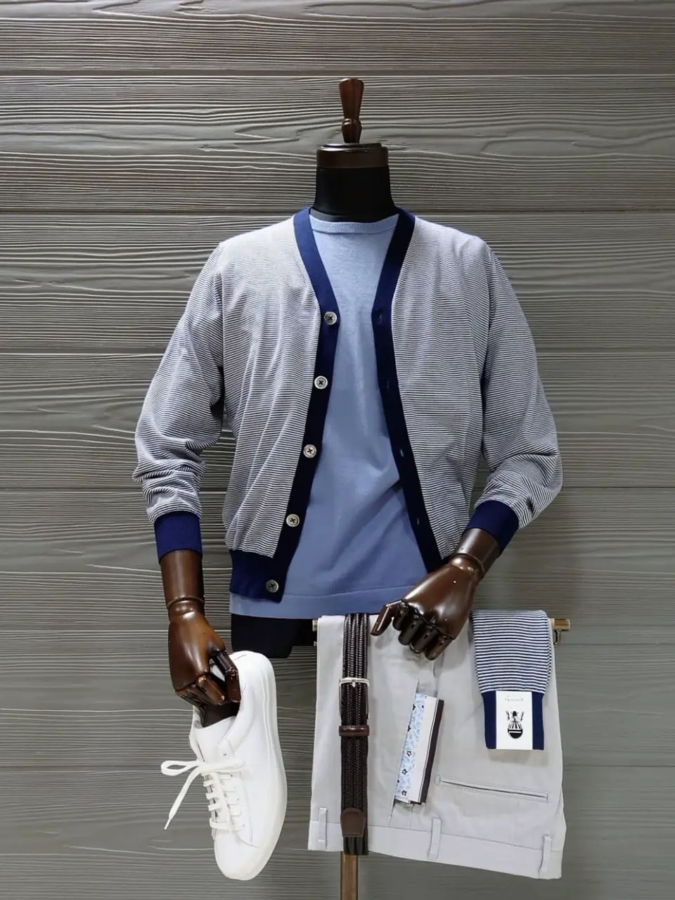  八幡 コーディネート画像