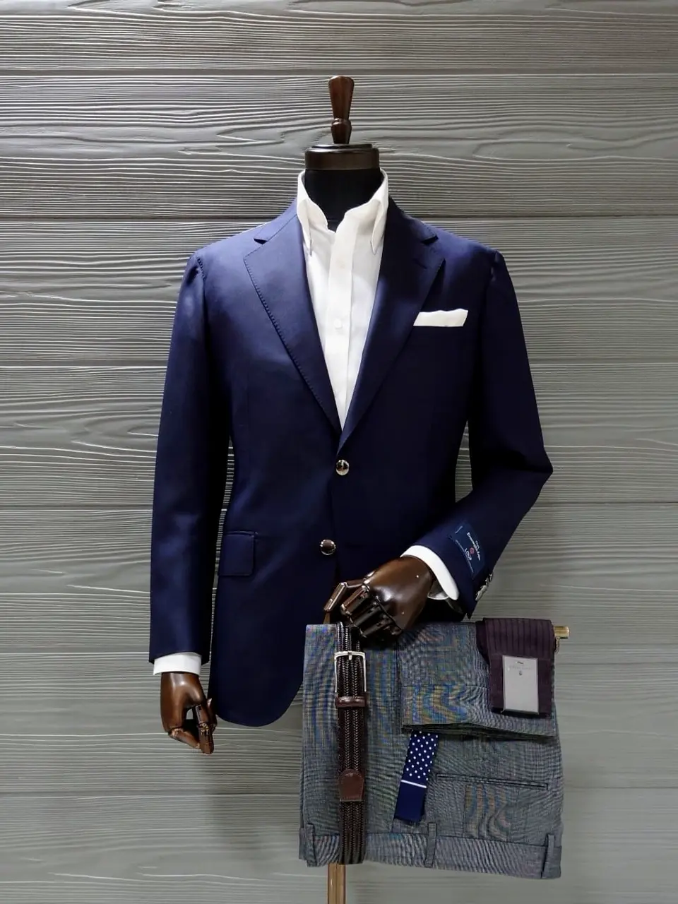  八幡 コーディネート画像