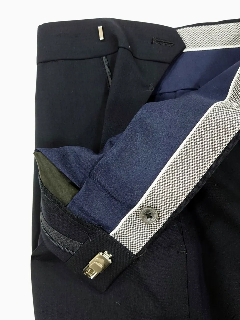 GOTAIRIKU 八幡 コーディネート画像